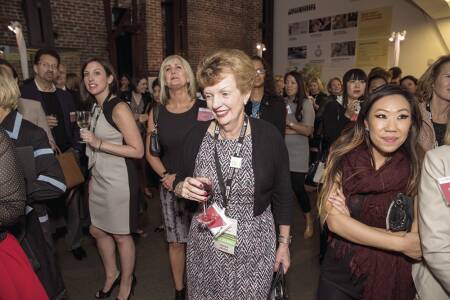 The 2015 Fall Meeting Women’s Leadership Initiative (WLI) Reception was hosted by Cushman & Wakefield at the Contemporary Jewish Museum in San Francisco. Alice Connell, in front, is a former ULI trustee, and, with Gruen, was one of the founding members of WLI. (Scott Chernis)