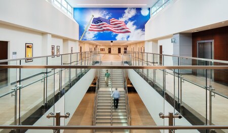 va-abie-abraham-atrium800