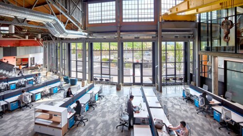 roundhouse_interior_619