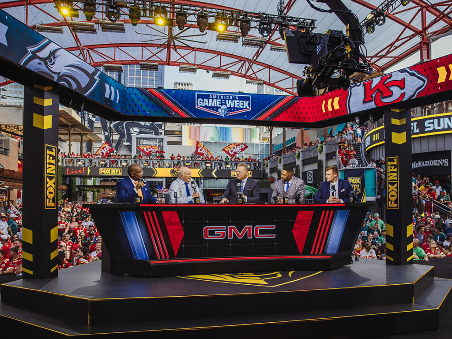 FOX-Sports'-NFL-Sunday-Broadcast_KC-Live!_1024.jpg