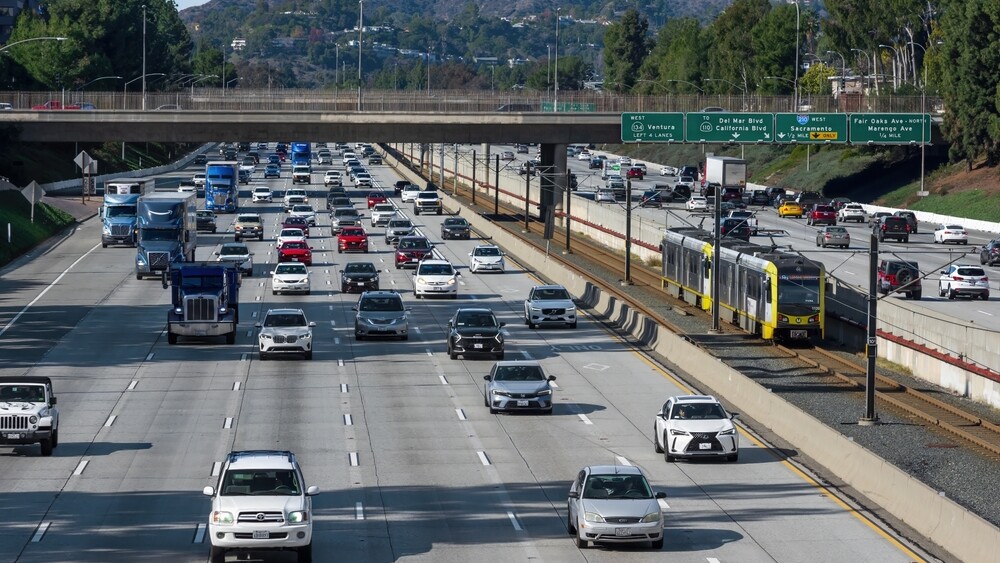 Pasadena,,California,,United,States,-,January,6,,2024:,Midday,Traffic,