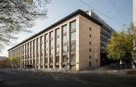 stamba_exterior_619