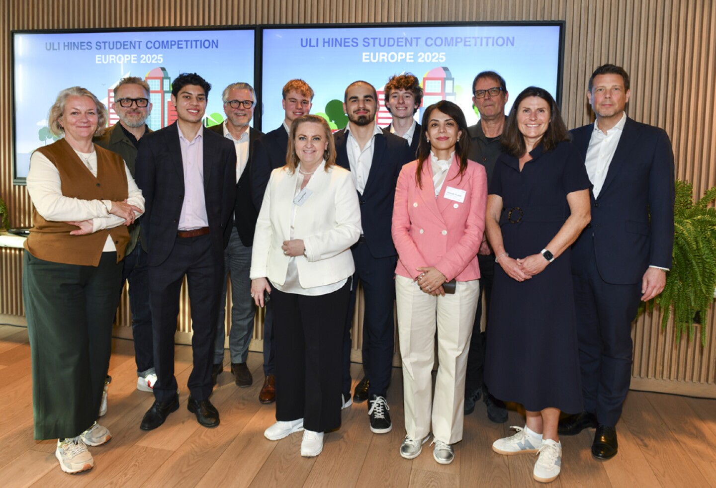 The-2025-ULI-Hines-Student-Competition-Europe-Winners-and-members-of-the-Jury_1000.jpg