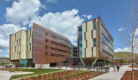 lassonde-th042117_800
