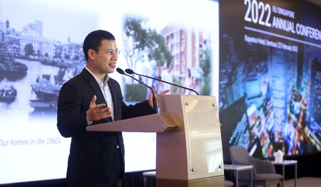 uli_2022-12_singapore_800