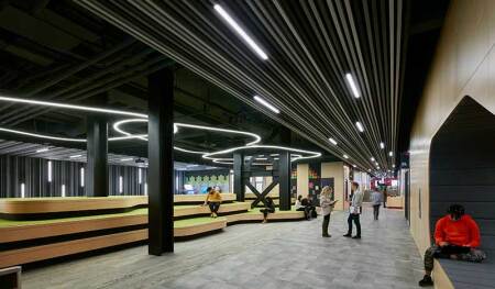 campus1-mtl-seating-mountain800