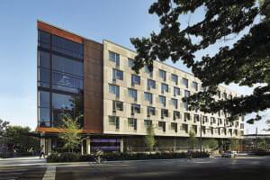 (Benjamin Benschneider)