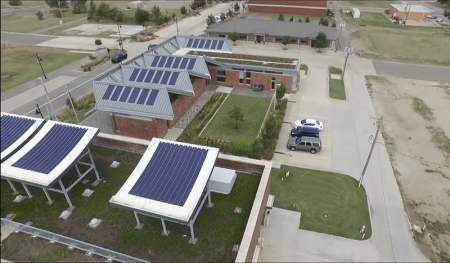 The Greensburg, Kansas, city hall is powered by solar.