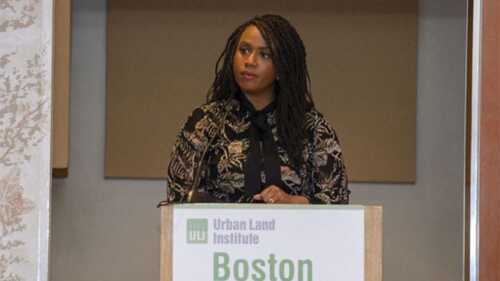 ayannapressley800