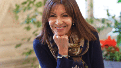 https://urbanland.uli.org/wp-content/uploads/sites/5/2023/12/Anne-Hidalgo_credit-Henri-Garat-619-300x300.gif