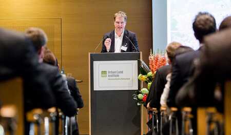 Franz-Josef Höing, councilor for city development, planning, and building in Cologne, speaking at the ULI Germany's 2017 Urban Leader Summit in Frankfurt