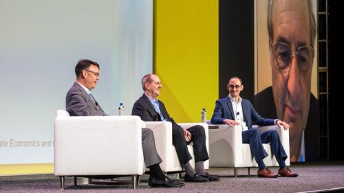 learning-in-real-time-experts-share-their-forecasts-for-real-estate-in-21-22-and-23-800