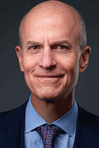 owen-thomas-headshot_4c_200